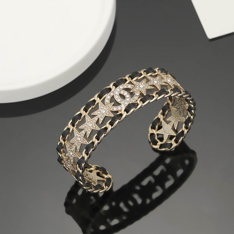 Chanel Bracelet 06yxs15